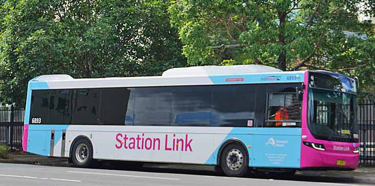 Hillsbus Volvo B7RLE Volgren Optimus 6893